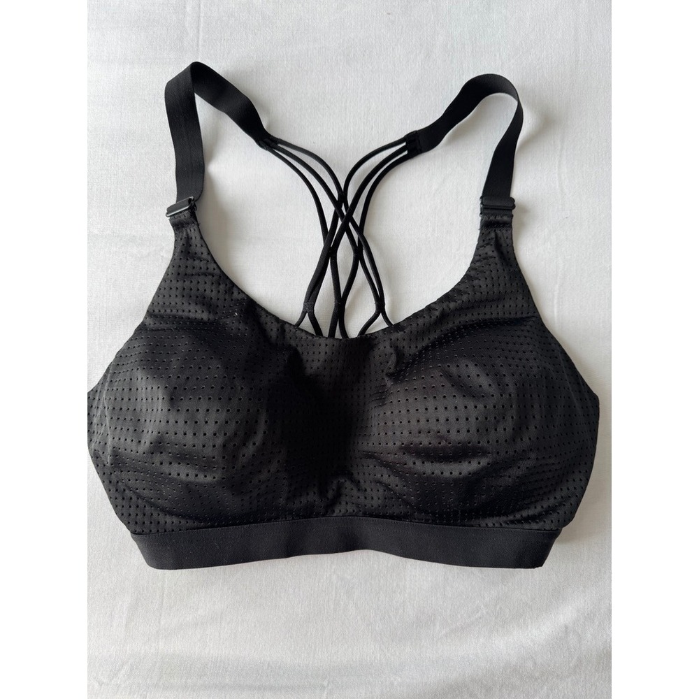 Victoria Sport Lightweight Perforated Strappy Back Sports Bra Black 34D Athletic